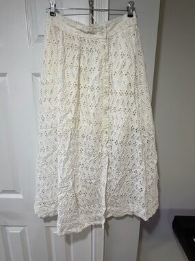 Lilla P Cream Eyelet Button-Front Maxi Skirt